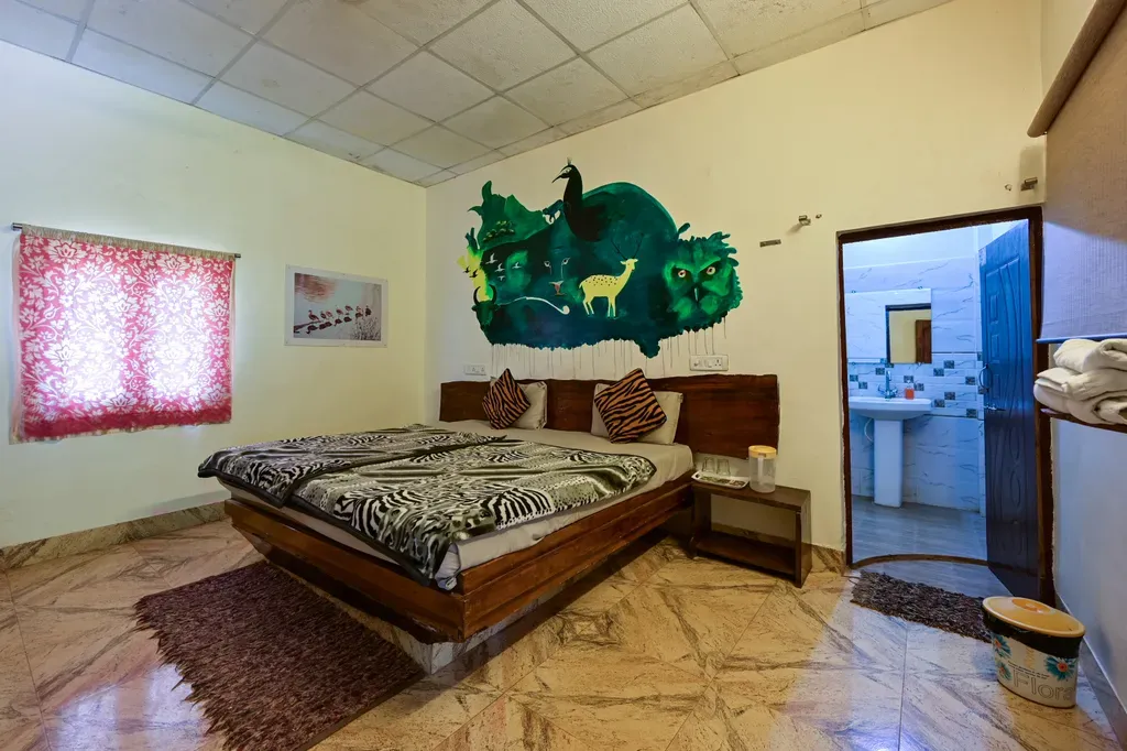 Spacious and cozy hotel room at Motel Chandan, the best hotel in Kanha National Park offering comfort near the Khatia Safari Gate